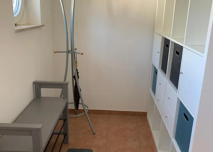 Apartmán In Ruhig, Modern Und Stadtnah Mit Blick Ins Gruene *
