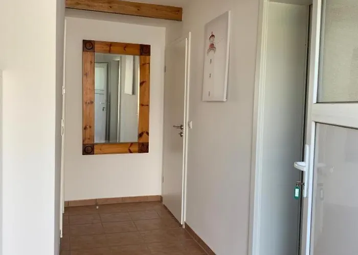 Apartmán In Ruhig, Modern Und Stadtnah Mit Blick Ins Gruene